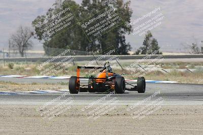 media/Jun-02-2024-CalClub SCCA (Sun) [[05fc656a50]]/Group 6/Qualifying/